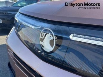 Vauxhall Grandland 1.2 Ultimate SUV 5dr Petrol Hybrid e-DCT Euro 6 (s/s) (145 ps)