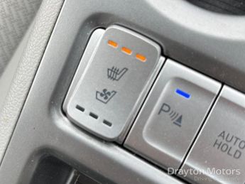 Hyundai KONA 64kWh Premium SE SUV 5dr Electric Auto (7kW Charger) (204 ps)