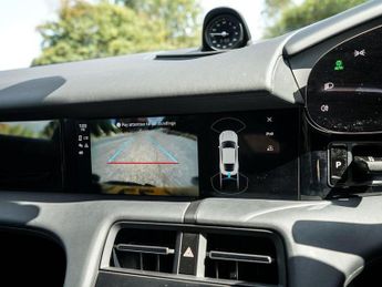 Porsche Taycan Performance 79.2kWh Auto RWD 4dr (11kW Charger)