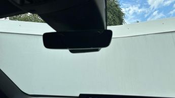 Peugeot E-3008 73kWh GT SUV 5dr Electric Auto (210 ps)