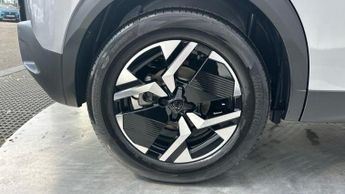Peugeot E-2008 54kWh GT SUV 5dr Electric Auto (7kW Charger) (156 ps)