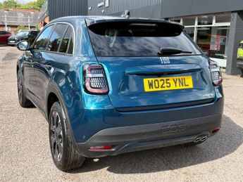 Fiat 600 1.2 MHEV La Prima e-DCT Euro 6 (s/s) 5dr