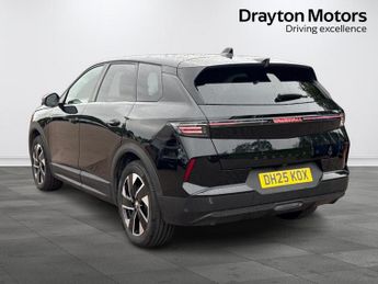 Vauxhall Grandland 1.2 Ultimate SUV 5dr Petrol Hybrid e-DCT Euro 6 (s/s) (136 ps)