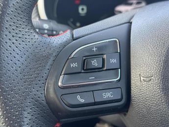 MG MG ZS 1.0 T-GDI Exclusive Auto Euro 6 5dr