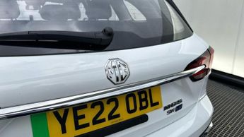 MG MG5 61.1kWh Exclusive Long Range Estate 5dr Electric Auto (156 ps)