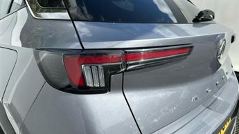 Vauxhall Mokka Electric 50kWh Ultimate SUV 5dr Electric Auto (136 ps)