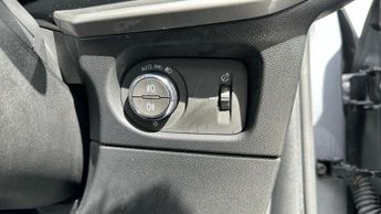 Vauxhall Mokka Electric 50kWh Ultimate SUV 5dr Electric Auto (136 ps)
