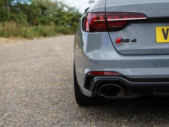Audi RS4 Avant 2.9 TFSI V6 Carbon Black Estate 5dr Petrol Tiptronic quattro Eur