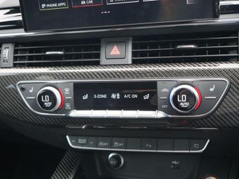 Audi RS4 Avant 2.9 TFSI V6 Carbon Black Estate 5dr Petrol Tiptronic quattro Eur