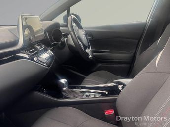 Toyota C-HR 1.8 VVT-h GR SPORT SUV 5dr Petrol Hybrid CVT Euro 6 (s/s) (122 p