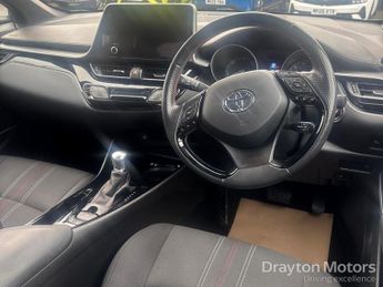 Toyota C-HR 1.8 VVT-h GR SPORT SUV 5dr Petrol Hybrid CVT Euro 6 (s/s) (122 p