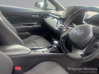 Toyota C-HR 1.8 VVT-h GR SPORT SUV 5dr Petrol Hybrid CVT Euro 6 (s/s) (122 p