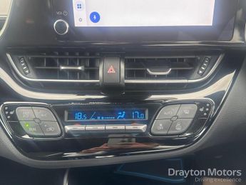 Toyota C-HR 1.8 VVT-h GR SPORT SUV 5dr Petrol Hybrid CVT Euro 6 (s/s) (122 p