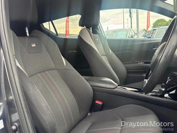 Toyota C-HR 1.8 VVT-h GR SPORT SUV 5dr Petrol Hybrid CVT Euro 6 (s/s) (122 p