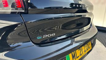 Peugeot E-208 50kWh Allure Premium Hatchback 5dr Electric Auto (136 ps)