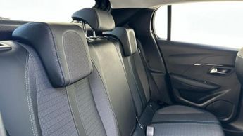 Peugeot E-208 50kWh Allure Premium Hatchback 5dr Electric Auto (136 ps)