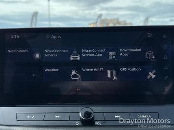 Nissan Qashqai 1.3 DIG-T MHEV N-Connecta SUV 5dr Petrol Hybrid XTRON Euro 6 (s/