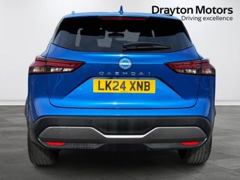 Nissan Qashqai 1.3 DIG-T MHEV N-Connecta SUV 5dr Petrol Hybrid XTRON Euro 6 (s/