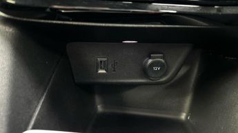 Vauxhall Mokka Electric 50kWh Ultimate SUV 5dr Electric Auto (136 ps)