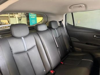 Nissan Leaf 59kWh e+ Tekna Hatchback 5dr Electric Auto (217 ps)