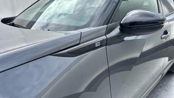 Peugeot E-2008 54kWh GT SUV 5dr Electric Auto (7kW Charger) (156 ps)
