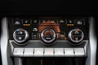 Skoda Karoq 1.6 TDI SE L SUV 5dr Diesel DSG Euro 6 (s/s) (115 ps)