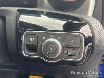Mercedes-Benz A Class 1.3 A180h MHEV AMG Line (Executive) Saloon 4dr Petrol Hybrid 7G-