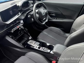 Peugeot E-2008 50kWh GT SUV 5dr Electric Auto (11kW Charger) (136 ps)