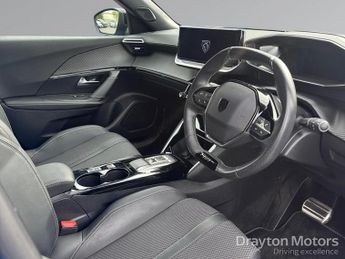 Peugeot E-2008 50kWh GT SUV 5dr Electric Auto (11kW Charger) (136 ps)