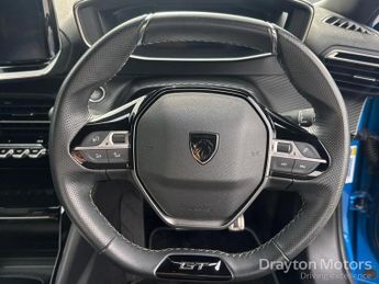 Peugeot E-2008 50kWh GT SUV 5dr Electric Auto (11kW Charger) (136 ps)