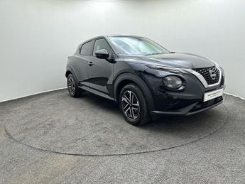 Nissan Juke 1.0 DiG-T N-Connecta 5dr