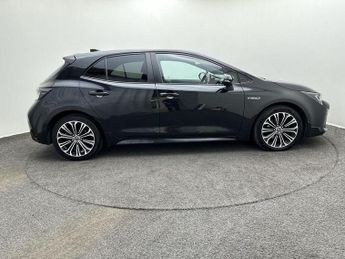 Toyota Corolla Design Vvt-I Hev