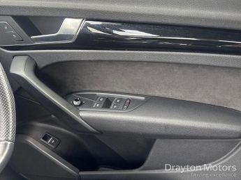 Audi Q5 2.0 TFSI S line SUV 5dr Petrol S Tronic quattro Euro 6 (s/s) (25