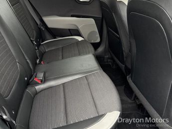 Kia Kia Stonic Estate 1.0T GD Connect
