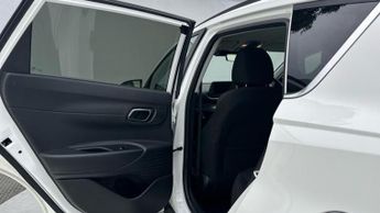 Hyundai BAYON 1.0 T-GDi MHEV Premium SUV 5dr Petrol Hybrid DCT Euro 6 (s/s) (1