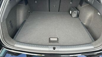 SEAT Leon 1.5 eTSI MHEV FR Black Edition Estate 5dr Petrol Hybrid DSG Euro