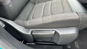 Citroen C3 1.2 PureTech Shine Plus Hatchback 5dr Petrol EAT6 Euro 6 (s/s) (