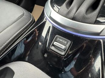Nissan Juke 1.6 Tekna+ SUV 5dr Petrol Hybrid Auto