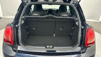 MINI Hatch 1.5 Cooper Sport Hatchback 3dr Petrol Steptronic Euro 6 (s/s) (1
