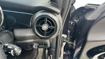 MINI Hatch 1.5 Cooper Sport Hatchback 3dr Petrol Steptronic Euro 6 (s/s) (1