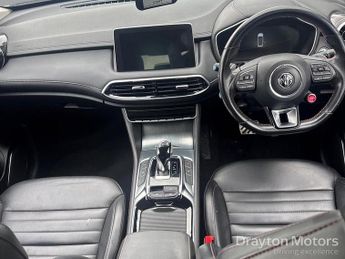 MG MG HS 1.5 T-GDI Trophy SUV 5dr Petrol DCT Euro 6 (s/s) (162 ps)