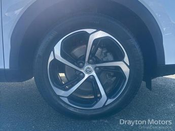 MG MG HS 1.5 T-GDI Trophy SUV 5dr Petrol DCT Euro 6 (s/s) (162 ps)
