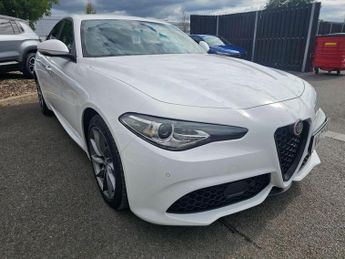 Alfa Romeo Giulia 2.0T Sprint Saloon 4dr Petrol Auto Euro 6 (s/s) (200 ps)