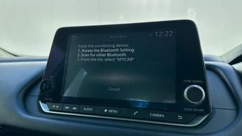 Nissan Qashqai 1.3 DIG-T MHEV Acenta Premium SUV 5dr Petrol Hybrid XTRON Euro 6