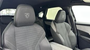 Peugeot E-3008 73kWh GT SUV 5dr Electric Auto (11kW Charger) (210 ps)