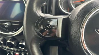 MINI Countryman 1.5 Cooper Classic SUV 5dr Petrol Steptronic Euro 6 (s/s) (136 p
