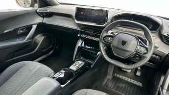Peugeot 2008 1.2 PureTech Allure SUV 5dr Petrol EAT Euro 6 (s/s) (130 ps)