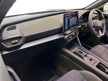 CUPRA FORMENTOR 1.5 eTSI 150 V2 5dr DSG