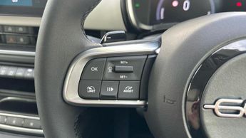 Fiat 600 1.2 MHEV La Prima SUV 5dr Petrol Hybrid e-DCT Euro 6 (s/s) (100 