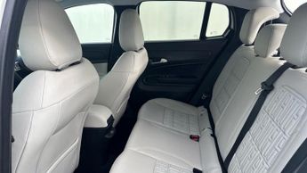 Fiat 600 1.2 MHEV La Prima SUV 5dr Petrol Hybrid e-DCT Euro 6 (s/s) (100 